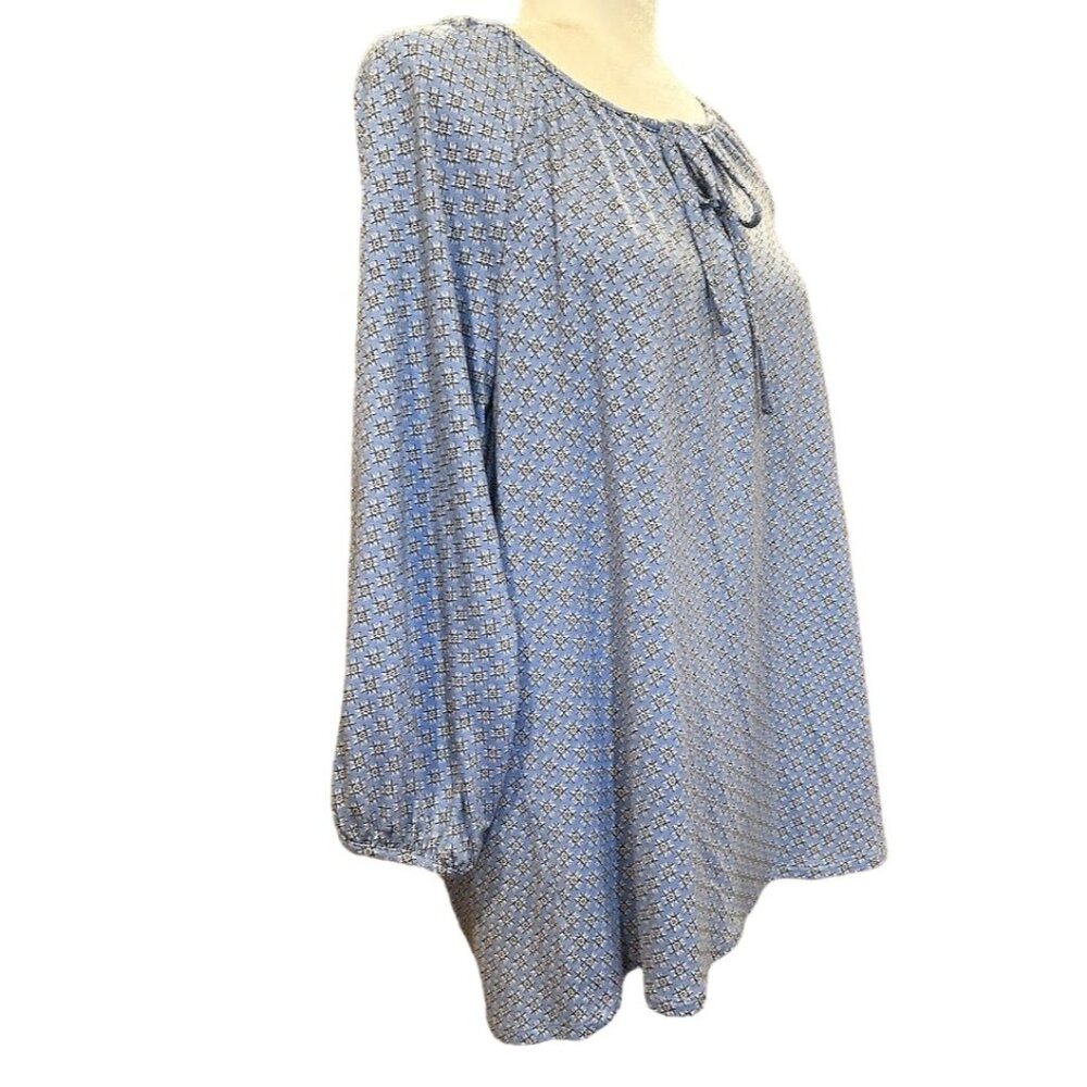 Croft & Barrow Womens Long Sleeve Blouse Medium Blue Floral Patterned‎